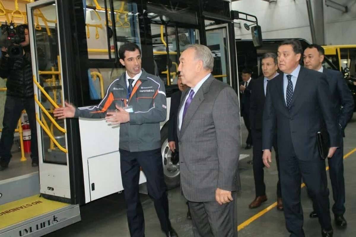 Собранные в Костанае автобусы презентовали Президенту РК