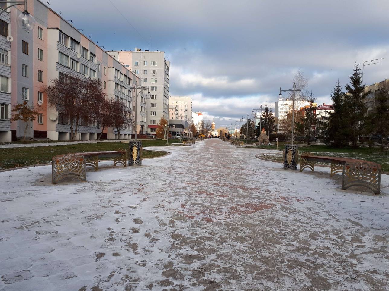 Сквер по улице Жамбыла Жабаева