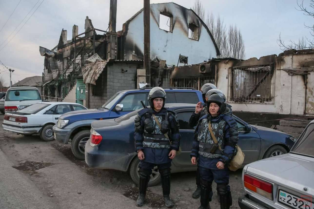 Центральная улица Масанси на следующий день после беспорядков