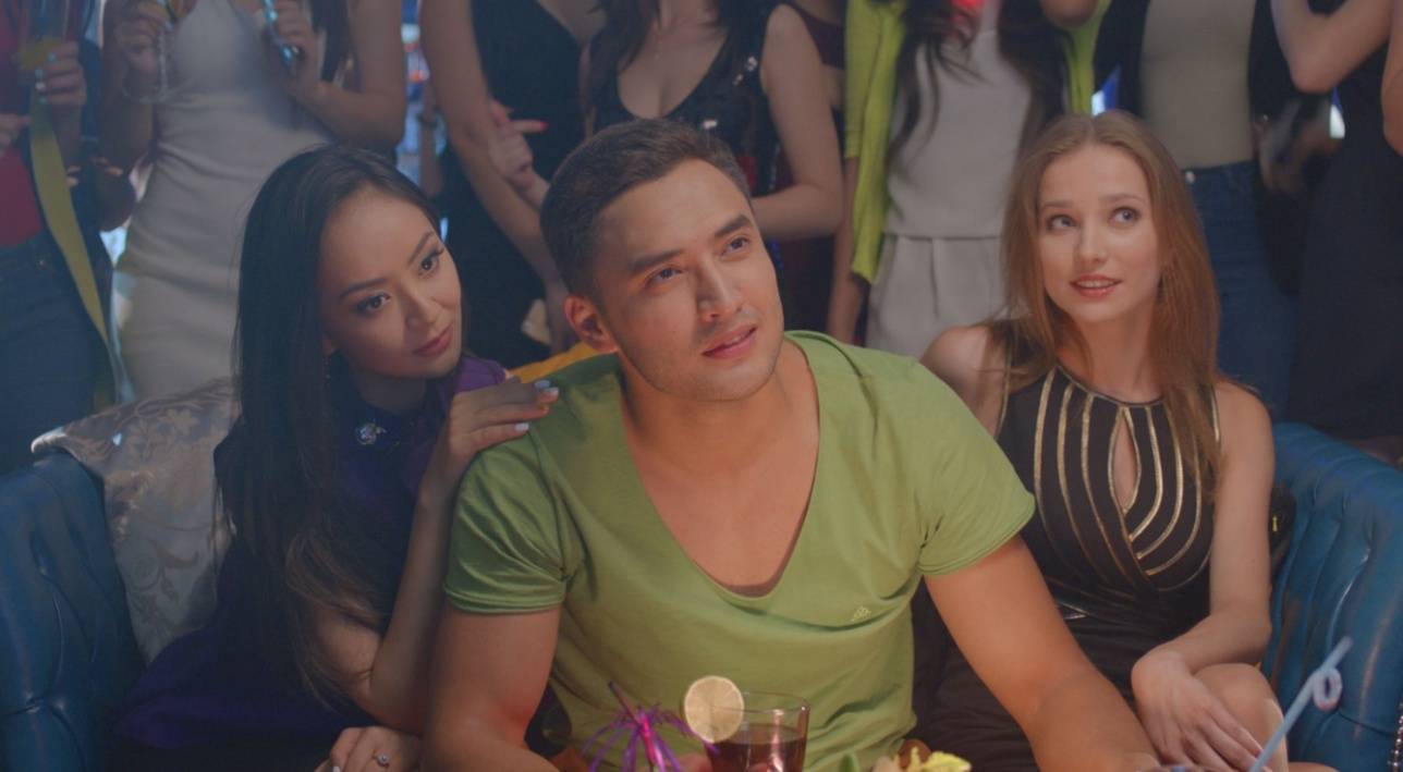 Любвеобильный Арман сам создаёт себе проблемы