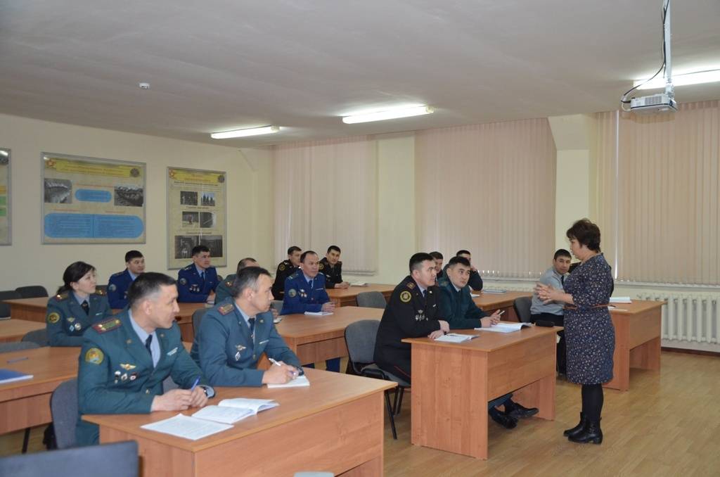 Переговорщиков готовят в учебных классах