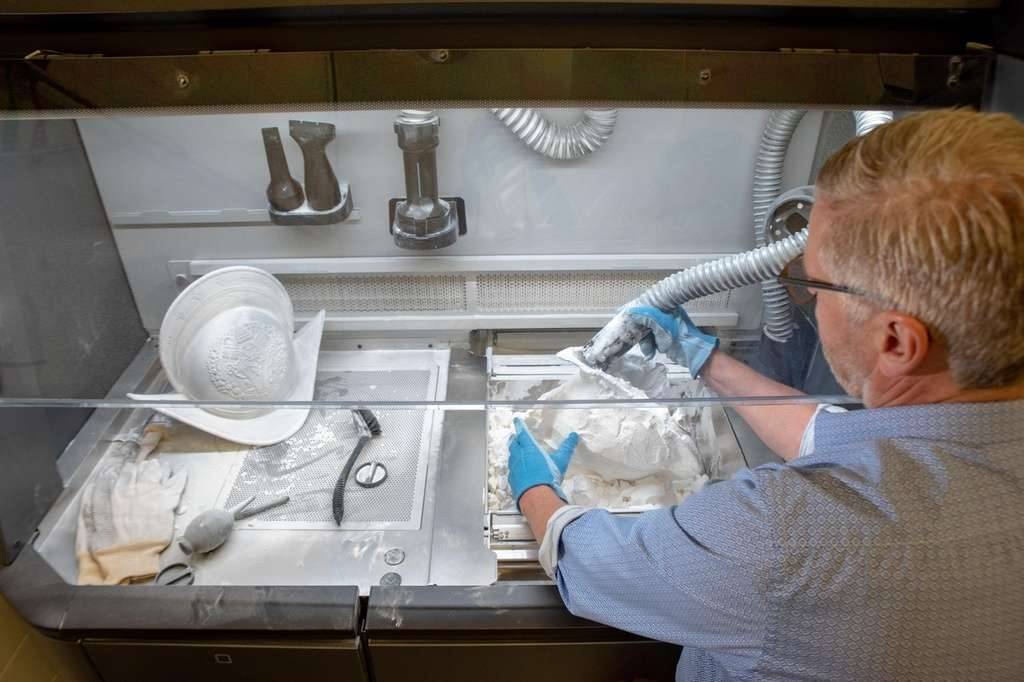 Процесс изготовления шлема на 3D-принтере