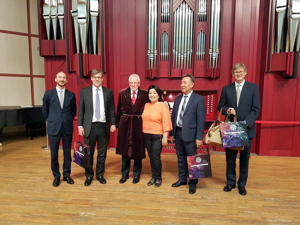 Делегация Лондона