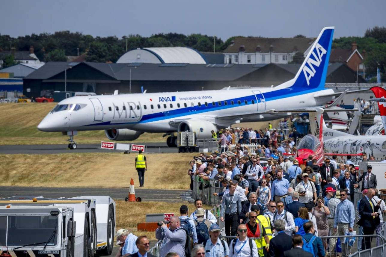 Региональный лайнер Mitsubishi Regional Jet (MRJ), первый японский реактивный пассажирский самолёт