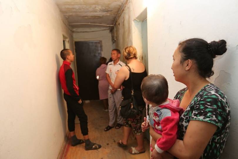 Жители общежития