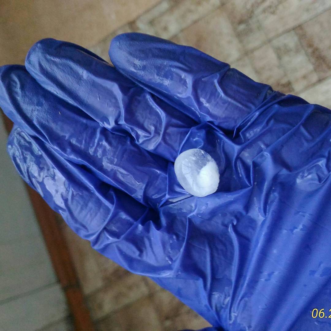 Градины достигали размера с горох