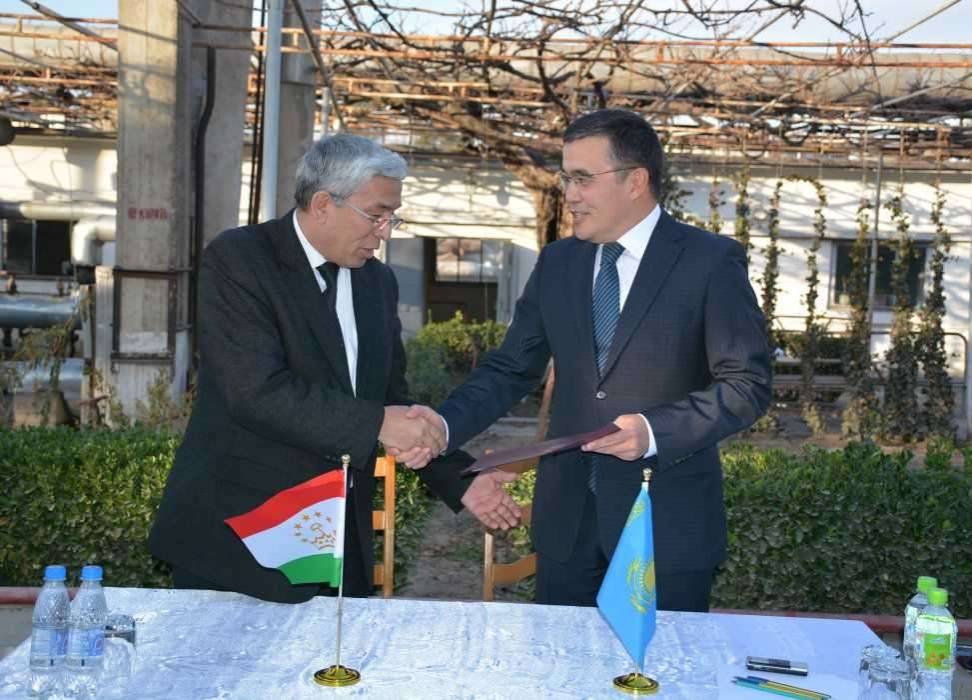 Фото с сайта Посольства Казахстана в Таджикистане 