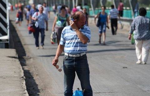 Путь от одной остановки до другой примерно семьсот метров.