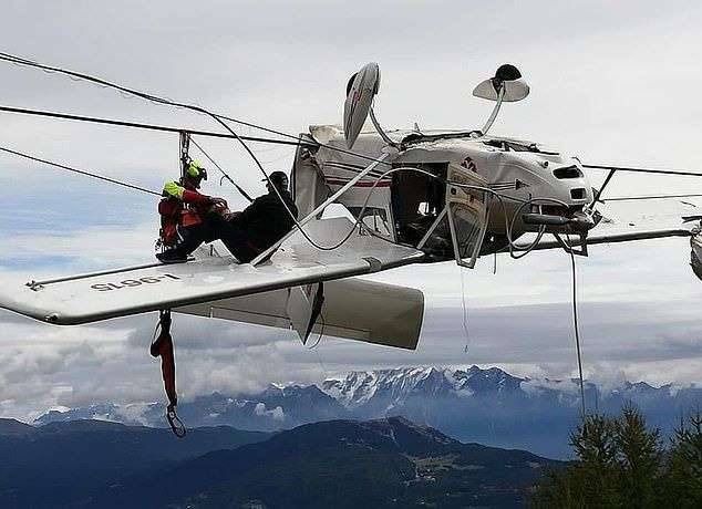 Операция по спасению пассажира самолёта