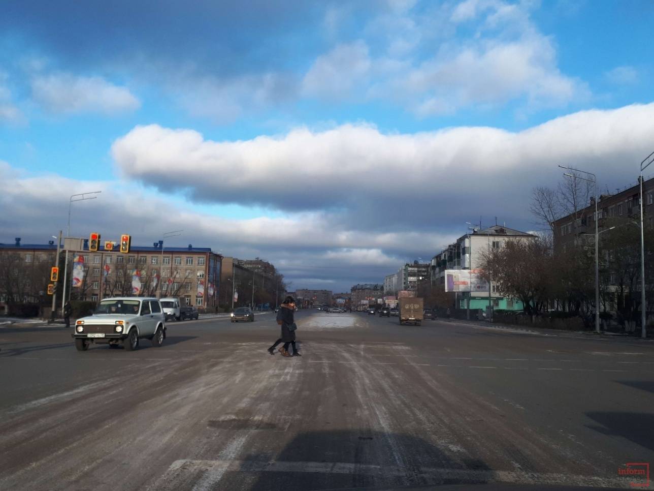 Перекрёсток улиц Магжана Жумабаева и Интернациональная