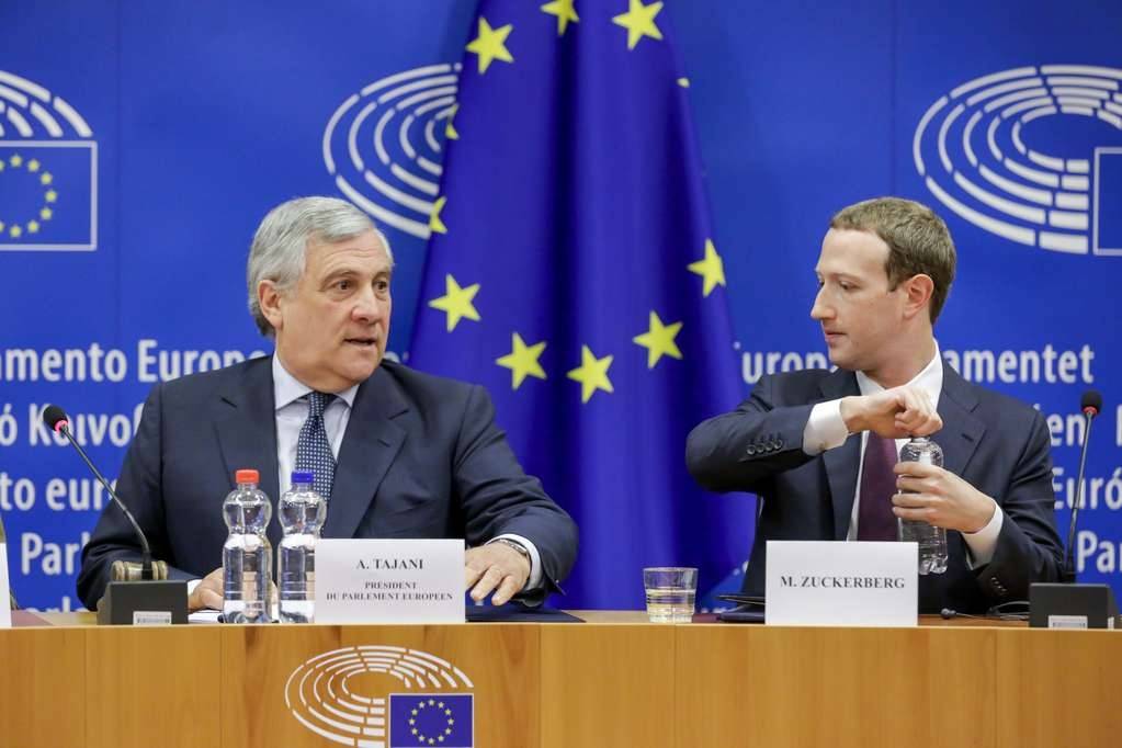 Глава Европарламента Антонио Таяни и глава Facebook Марк Цукерберг